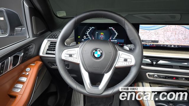 BMW X7 2025 — photo 18