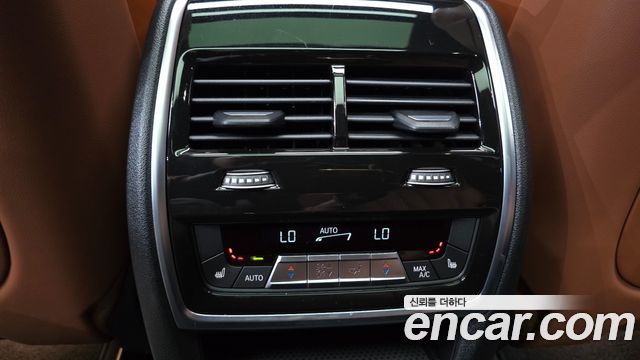 BMW X7 2025 — photo 24