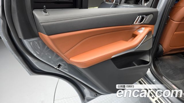 BMW X7 2025 — photo 15