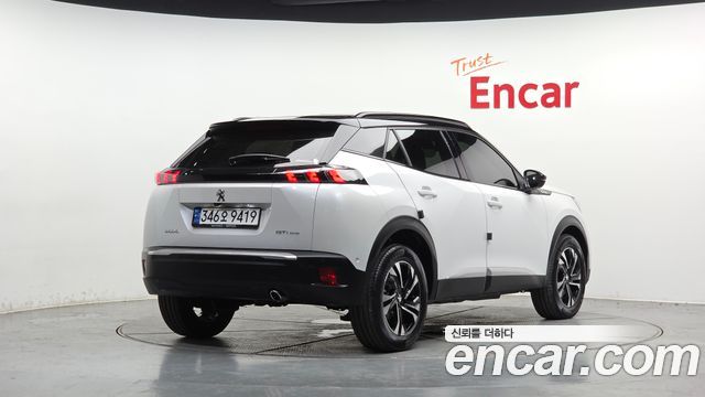 Peugeot 2008 2021 — photo 2