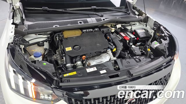 Peugeot 2008 2021 — photo 6