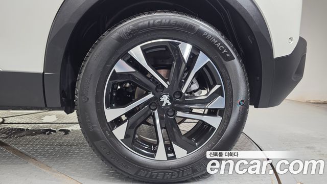 Peugeot 2008 2021 — photo 7