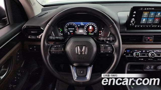 Honda Pilot 2023 — photo 18