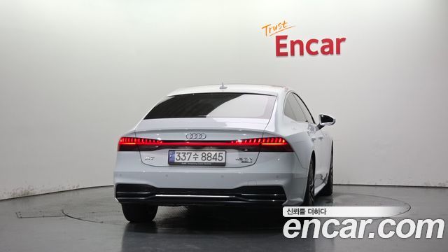 Audi A7 2020 — photo 4