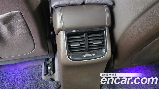 Kia K7 2016 — photo 32