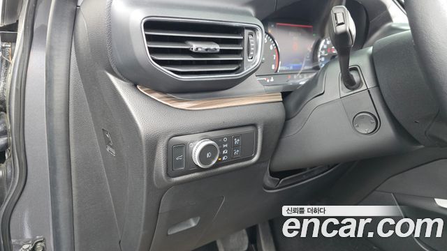 Ford Explorer 2021 — photo 23