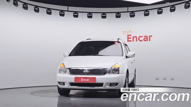 Kia Canival 2013 — photo 3