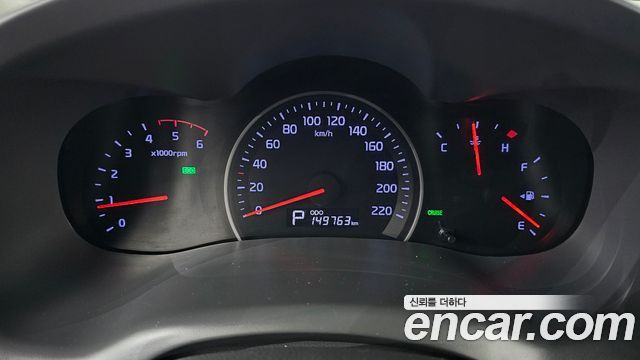 Kia Canival 2013 — photo 11