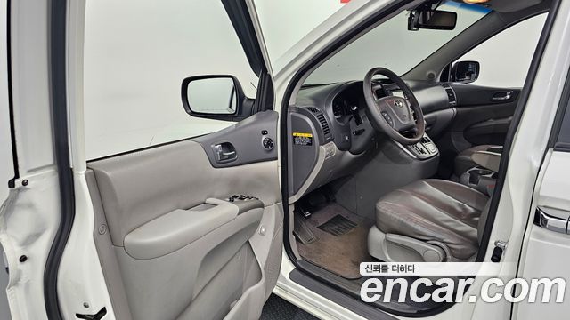 Kia Canival 2013 — photo 13