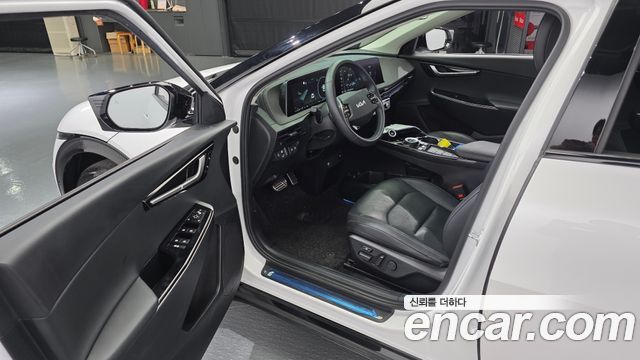 Kia EV6 2024 — photo 10