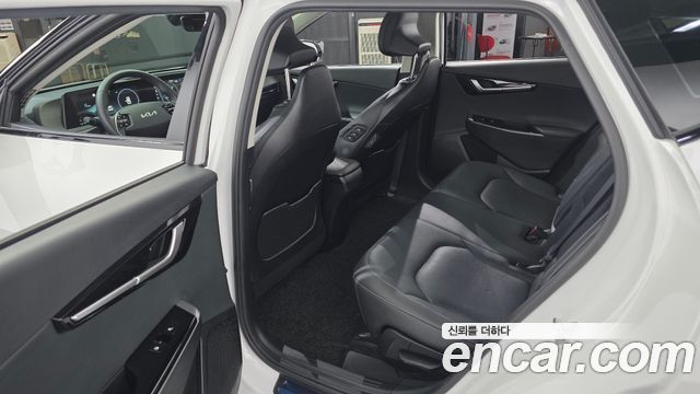 Kia EV6 2024 — photo 11