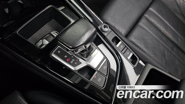 Audi A5 2021 — photo 12