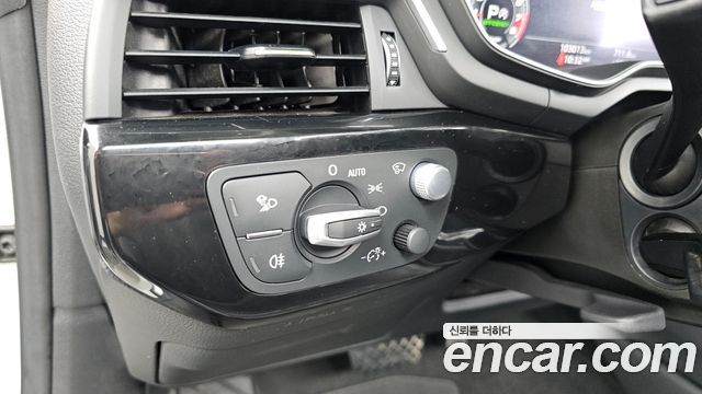 Audi A5 2021 — photo 25