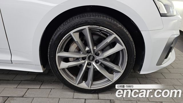 Audi A5 2021 — photo 7