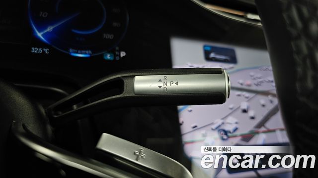 Mercedes-Benz EQS 2023 — photo 12