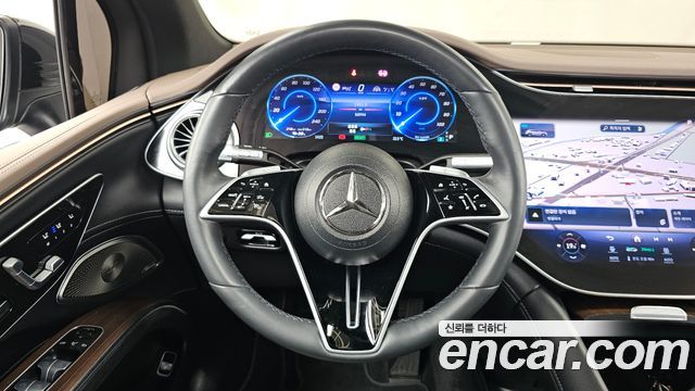 Mercedes-Benz EQS 2023 — photo 19