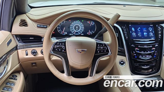 Cadillac Escalade 2020 — photo 19