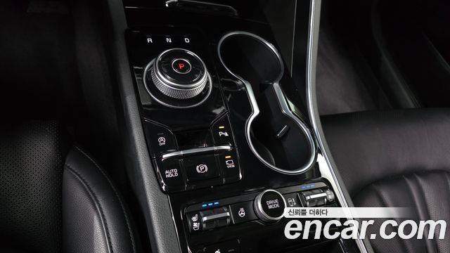 Kia K5 2023 — photo 12