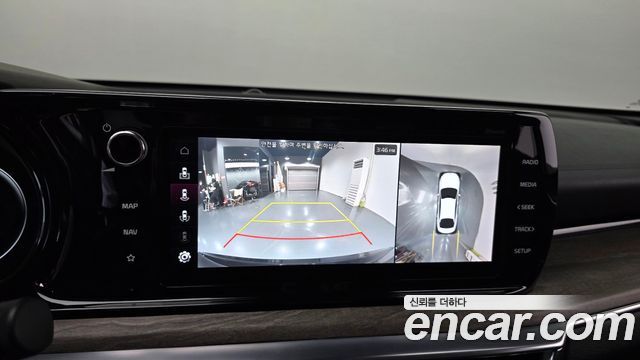 Kia K5 2023 — photo 21