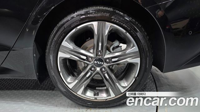 Kia K5 2023 — photo 7