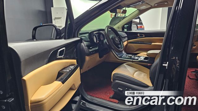 Kia Canival 2021 — photo 13