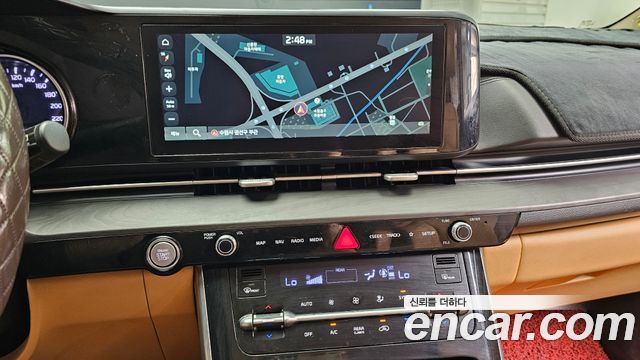 Kia Canival 2021 — photo 20