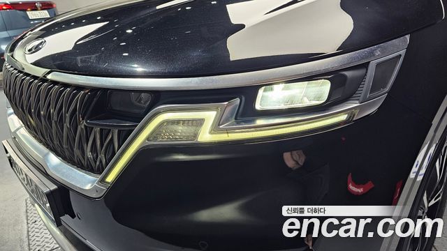Kia Canival 2021 — photo 8