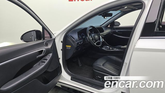 Hyundai Sonata 2020 — photo 13