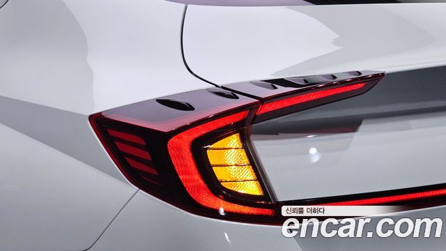 Hyundai Sonata 2020 — photo 9