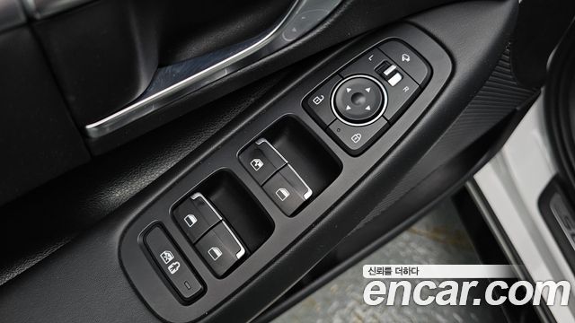 Hyundai Sonata 2020 — photo 28