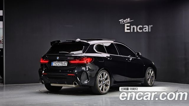BMW 1-Series 2024 — photo 2