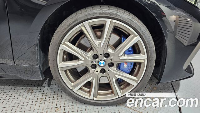BMW 1-Series 2024 — photo 5
