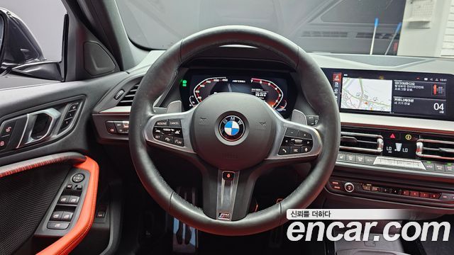 BMW 1-Series 2024 — photo 19