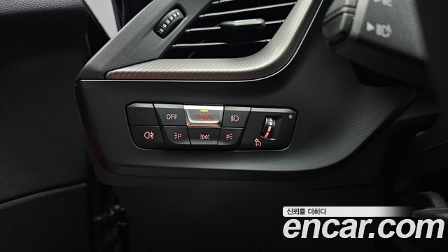 BMW 1-Series 2024 — photo 23