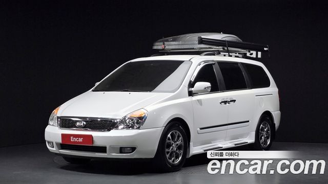 Kia Canival 2014 — photo 1