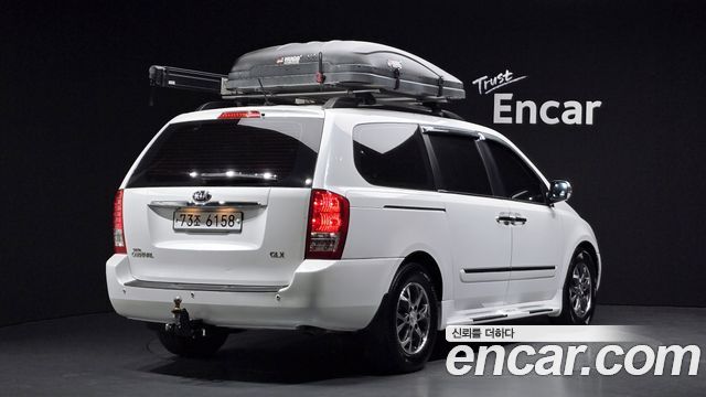 Kia Canival 2014 — photo 2