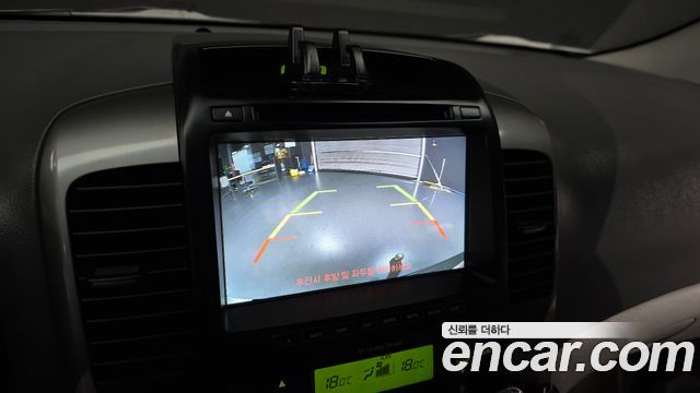 Kia Canival 2014 — photo 14