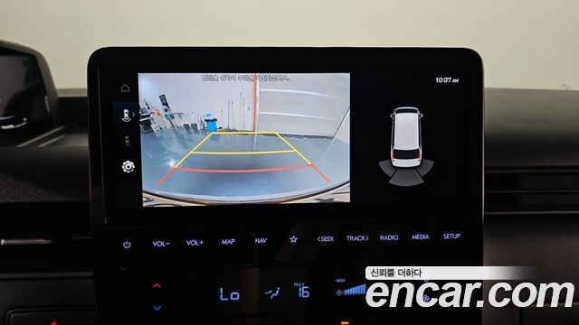 Hyundai Staria 2024 — photo 14