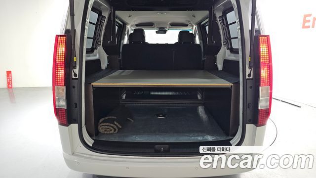 Hyundai Staria 2024 — photo 19