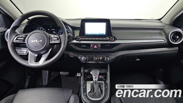 Kia K3 2022 — photo 10