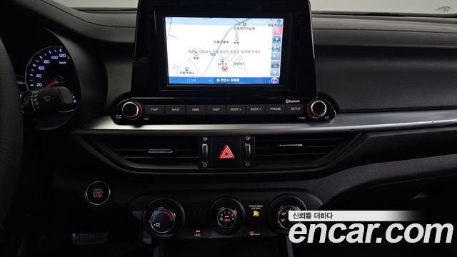 Kia K3 2022 — photo 20