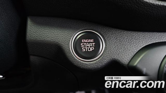 Kia K3 2022 — photo 27