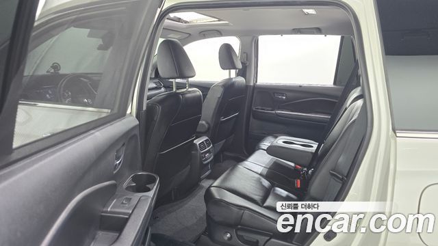 Honda Pilot 2019 — photo 18