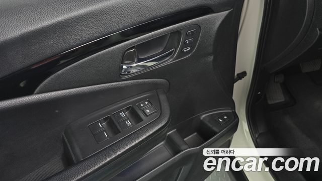 Honda Pilot 2019 — photo 28