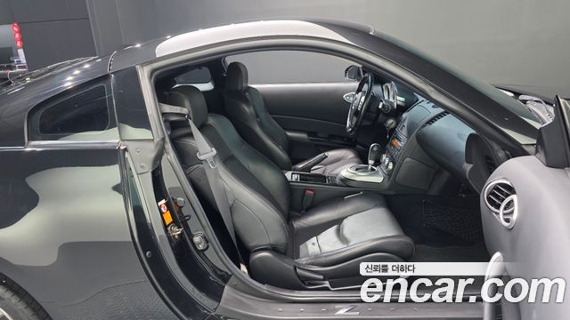 Nissan 350Z 2006 — photo 11