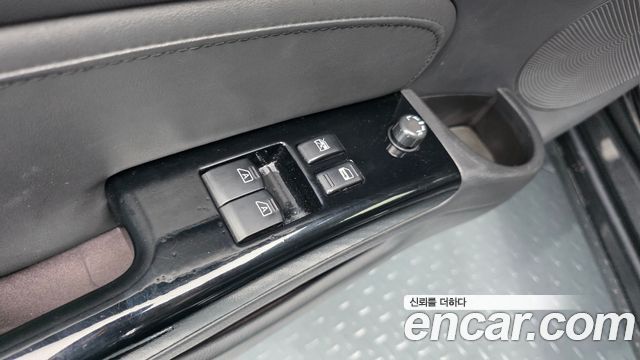 Nissan 350Z 2006 — photo 18