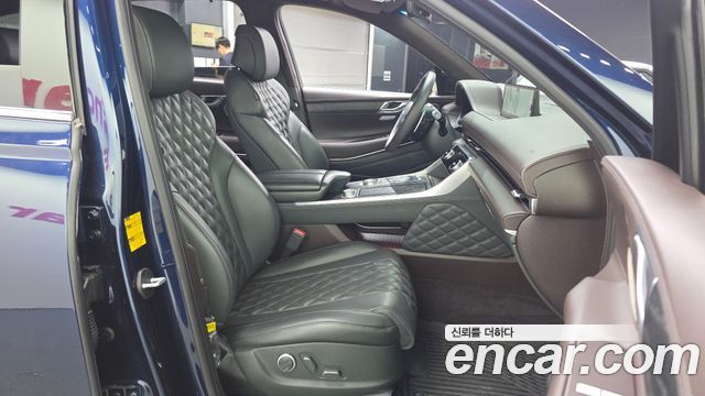 Genesis GV80 2020 — photo 11