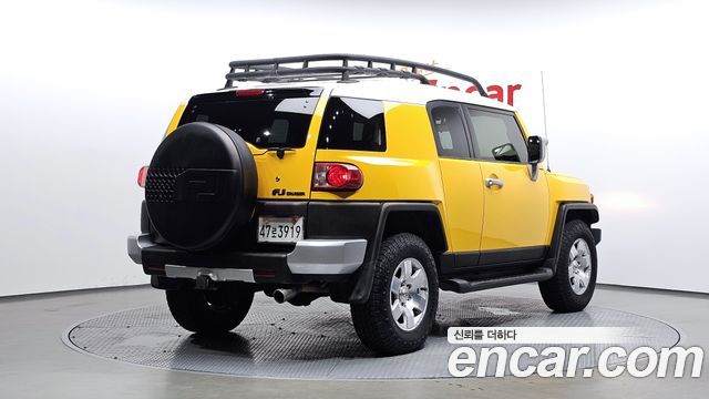 Toyota FJ Cruiser 2007 — photo 2