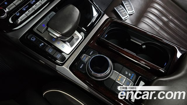Genesis EQ900 2018 — photo 12