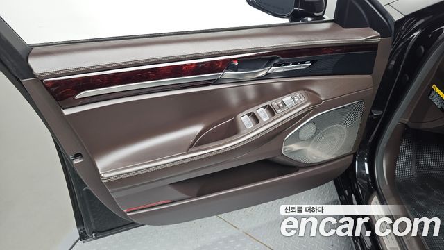 Genesis EQ900 2018 — photo 14